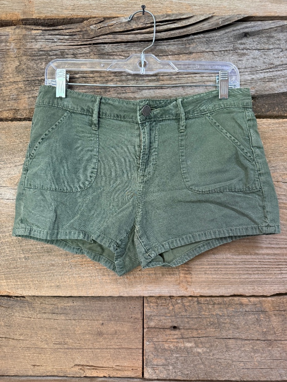 Articles of Society Belle shorts, army green, 26